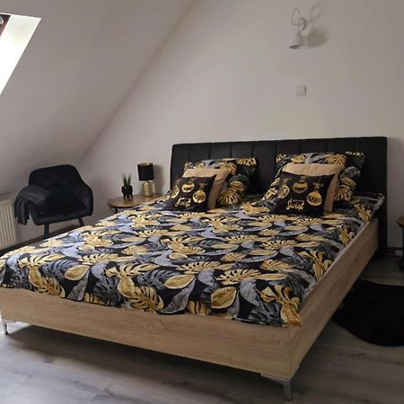 Wyjatkowy Apartament W Miliczu 외부 사진